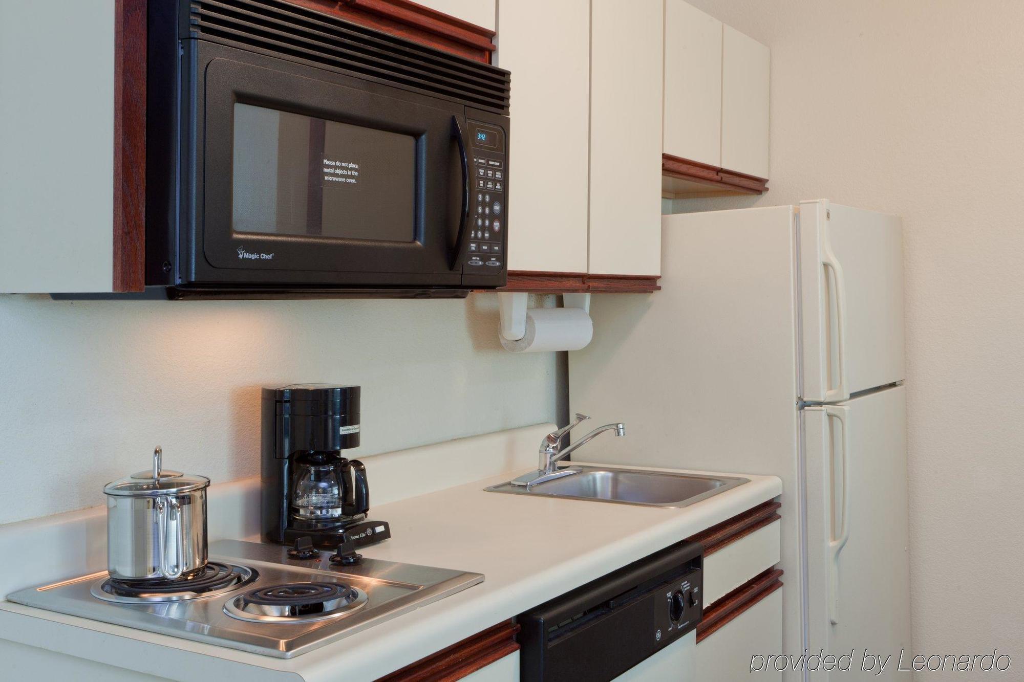 Hotel Candlewood Washington-dulles By Ihg 2*