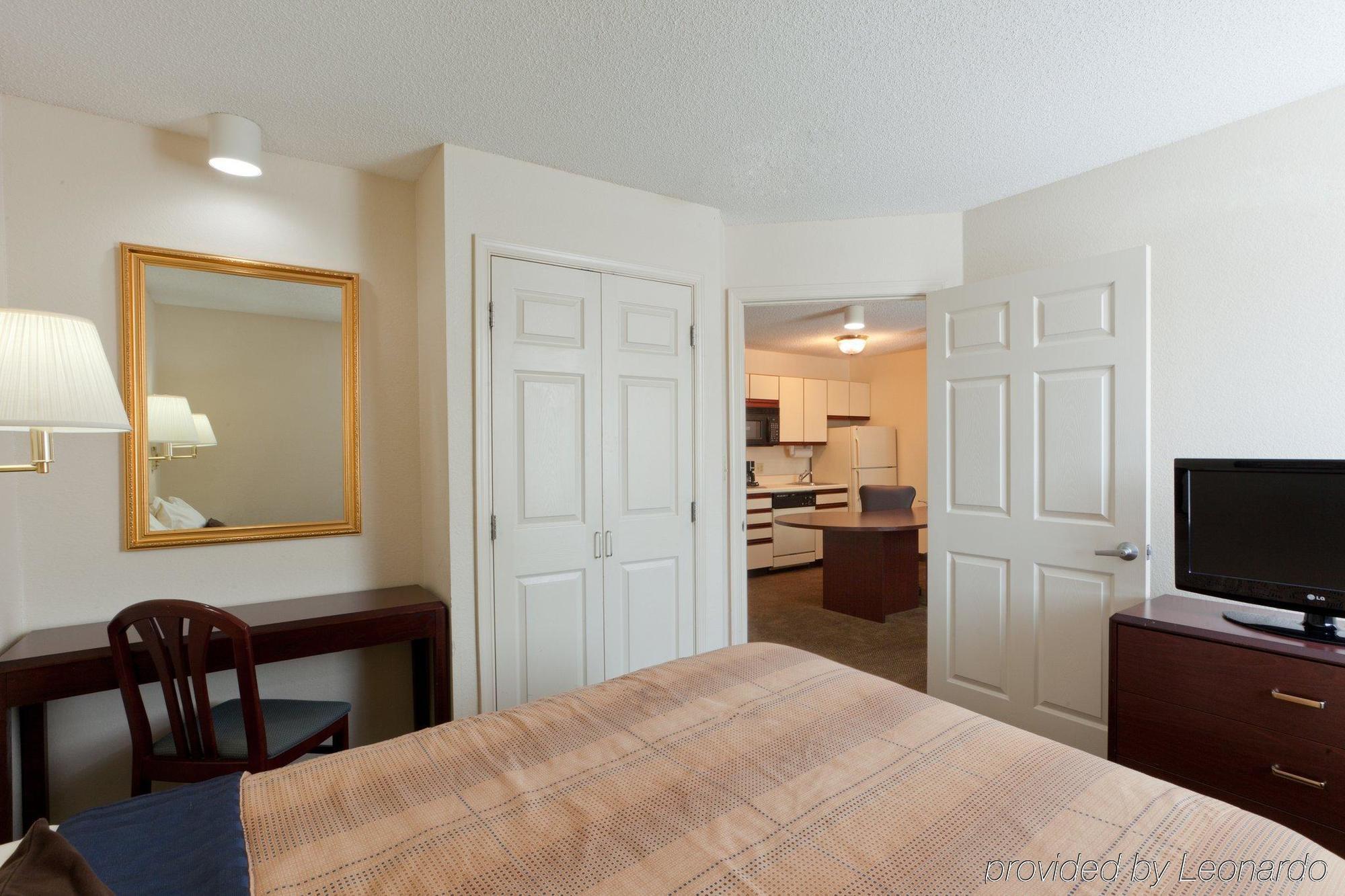 Candlewood Washington-dulles By Ihg Hotel Herndon